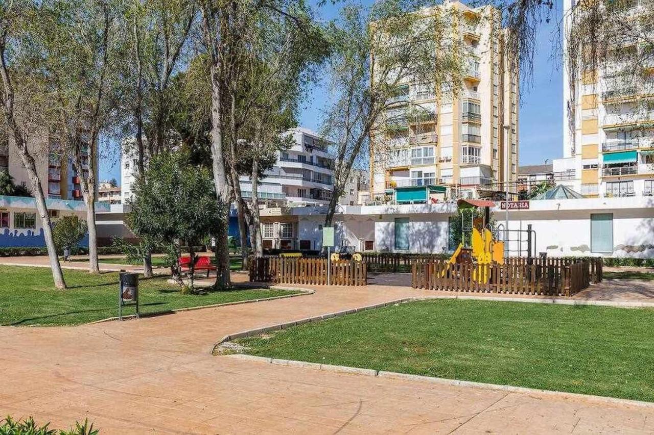 A&N Jalisco Apartment Torre Del Mar Exterior photo